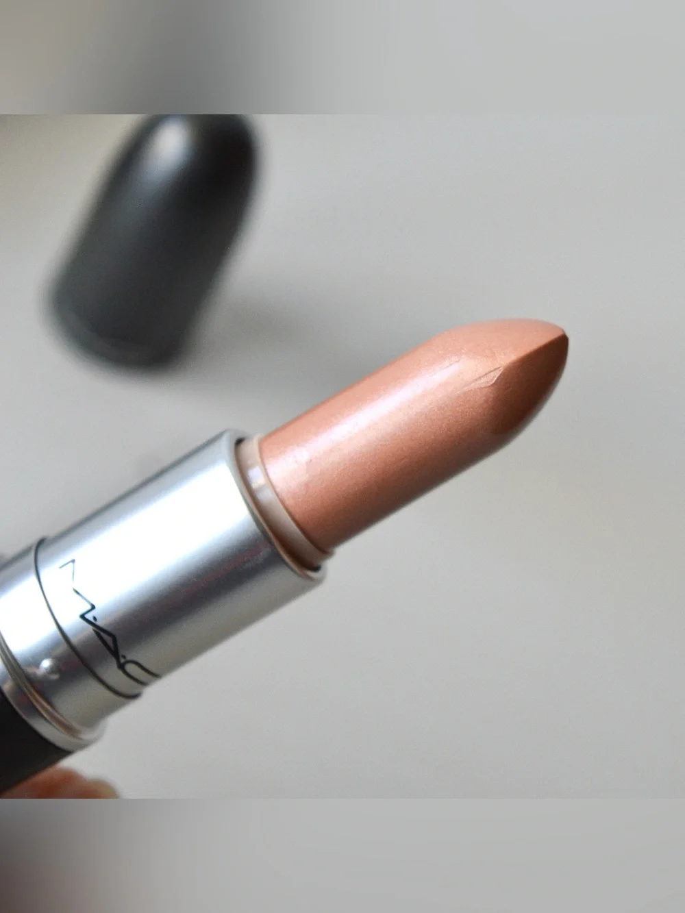 MAC Cosmetics Lipstick *HIGH TEA* Discontinued Perfect Nude Beige BNIB